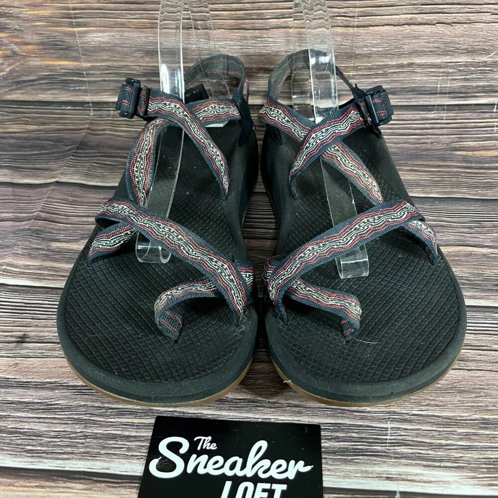 Chaco men size